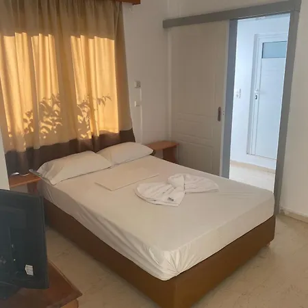 Aparthotel Eleni Palace 3*