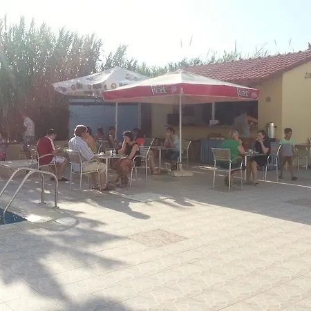 Aparthotel Eleni Palace