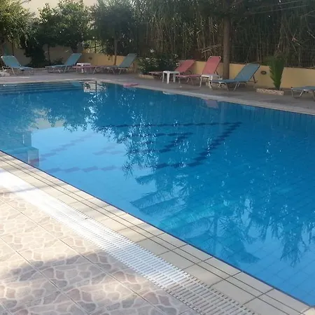 Aparthotel Eleni Palace 3*