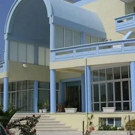 Eleni Palace Aparthotel