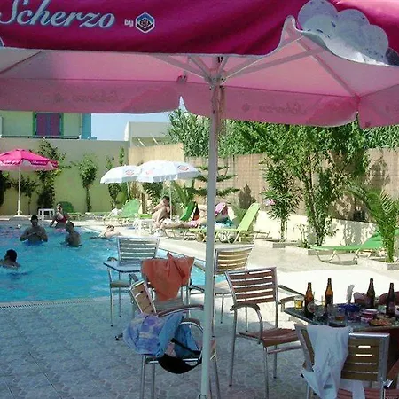 Eleni Palace Aparthotel